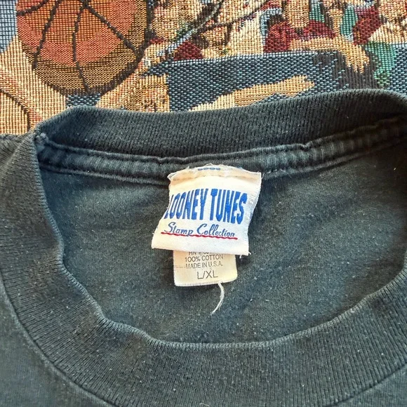 Vintage 90s Bugs Bunny Looney Tunes Stampers Black Graphic T-shirt - Picture 4 of 4